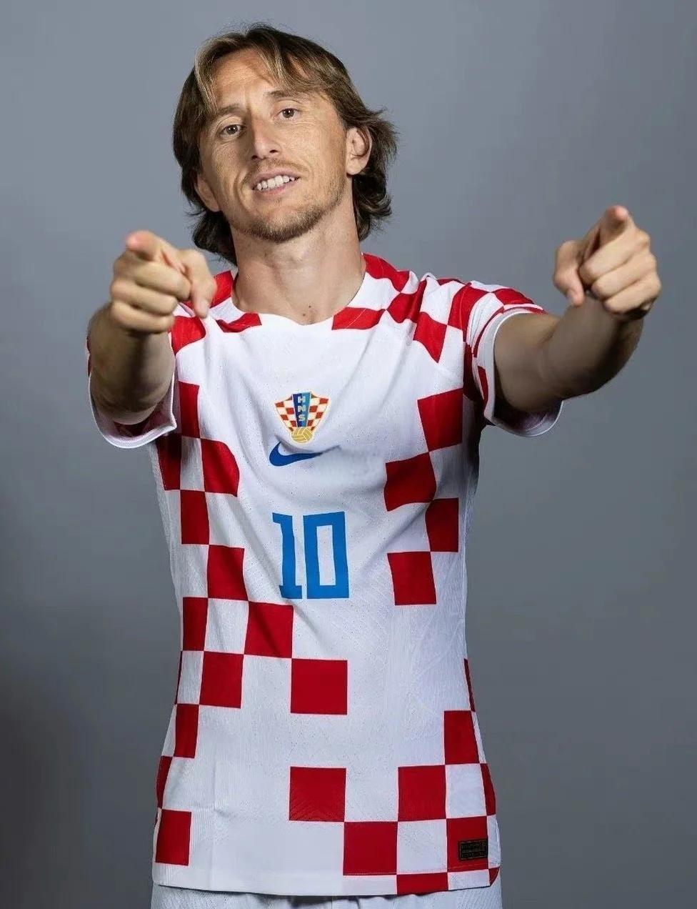 2025 赛季回顾：保罗·斯肯斯在 2025 赛季的表现助海盗队市值提升了 15%